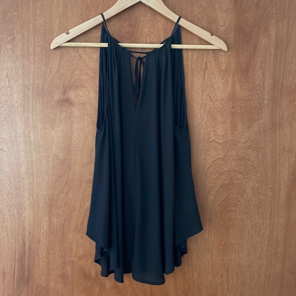 Lush black tank top